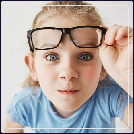 عینک سازی و بینایی سنجی دید آذین